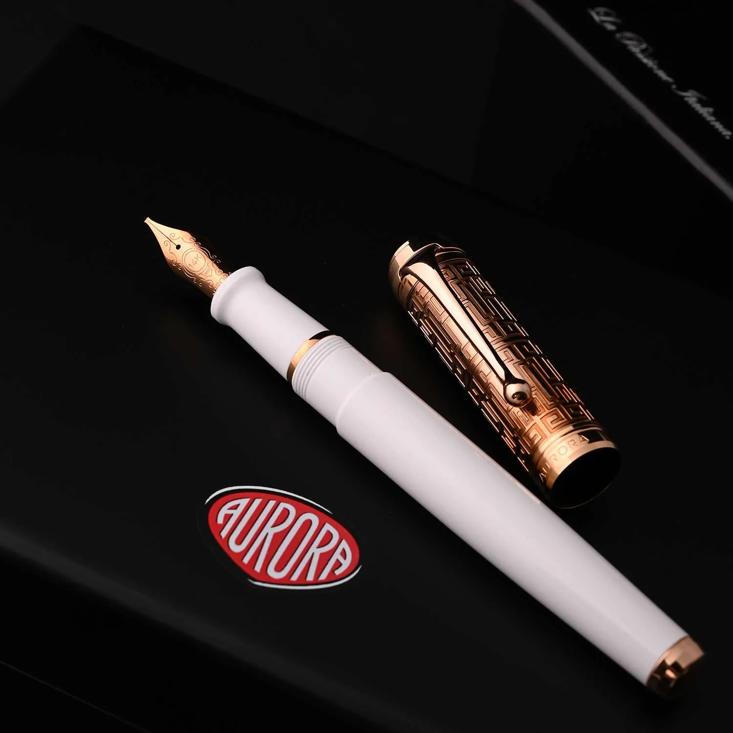 Aurora Talentum Dedalo Fountain Pen - White Rosegold (Limited Edition)