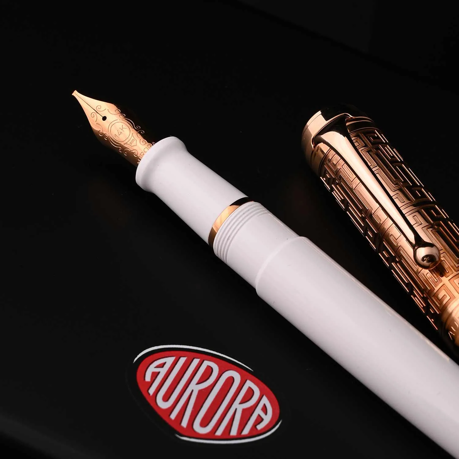 Aurora Talentum Dedalo Fountain Pen - White Rosegold (Limited Edition)