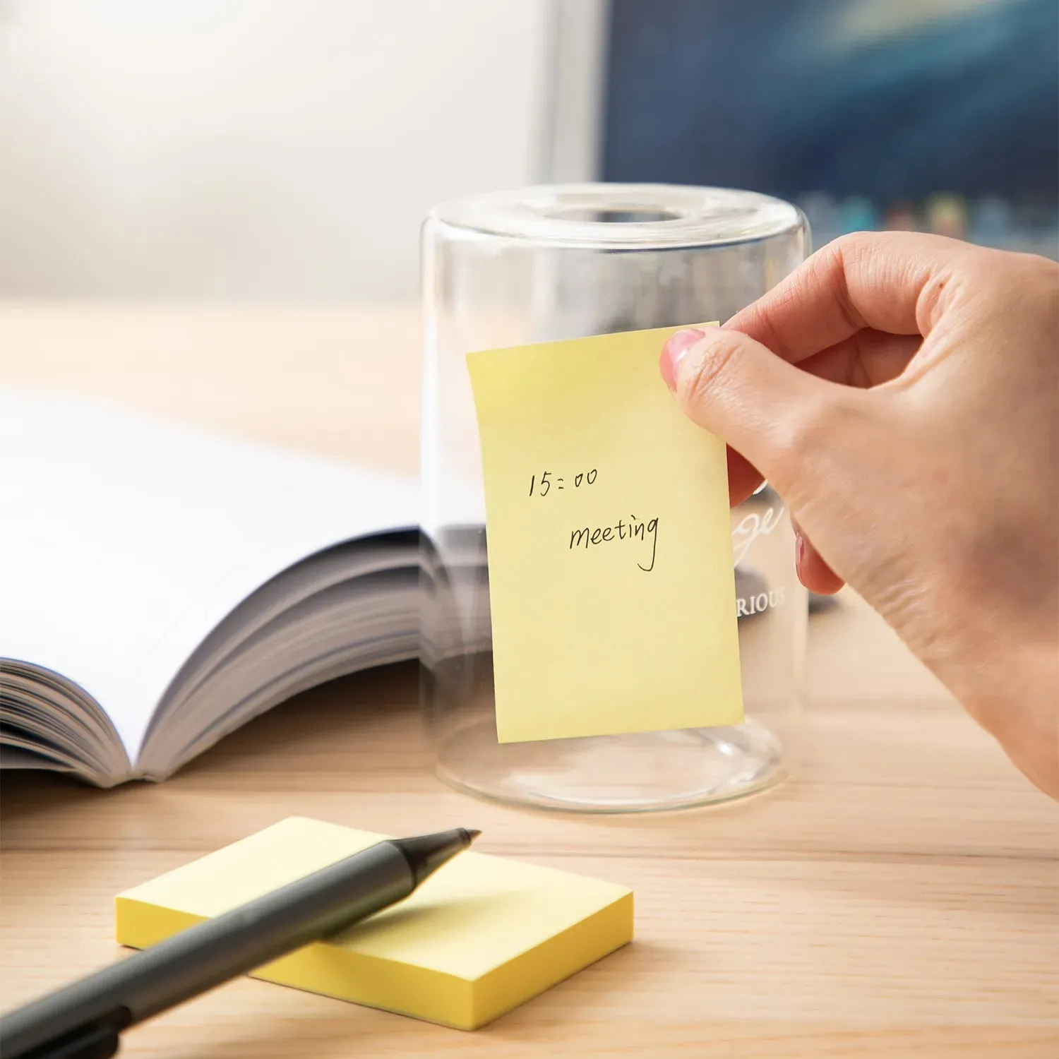 Deli Sticky Notes 76x10mm 100Sheets Yellow