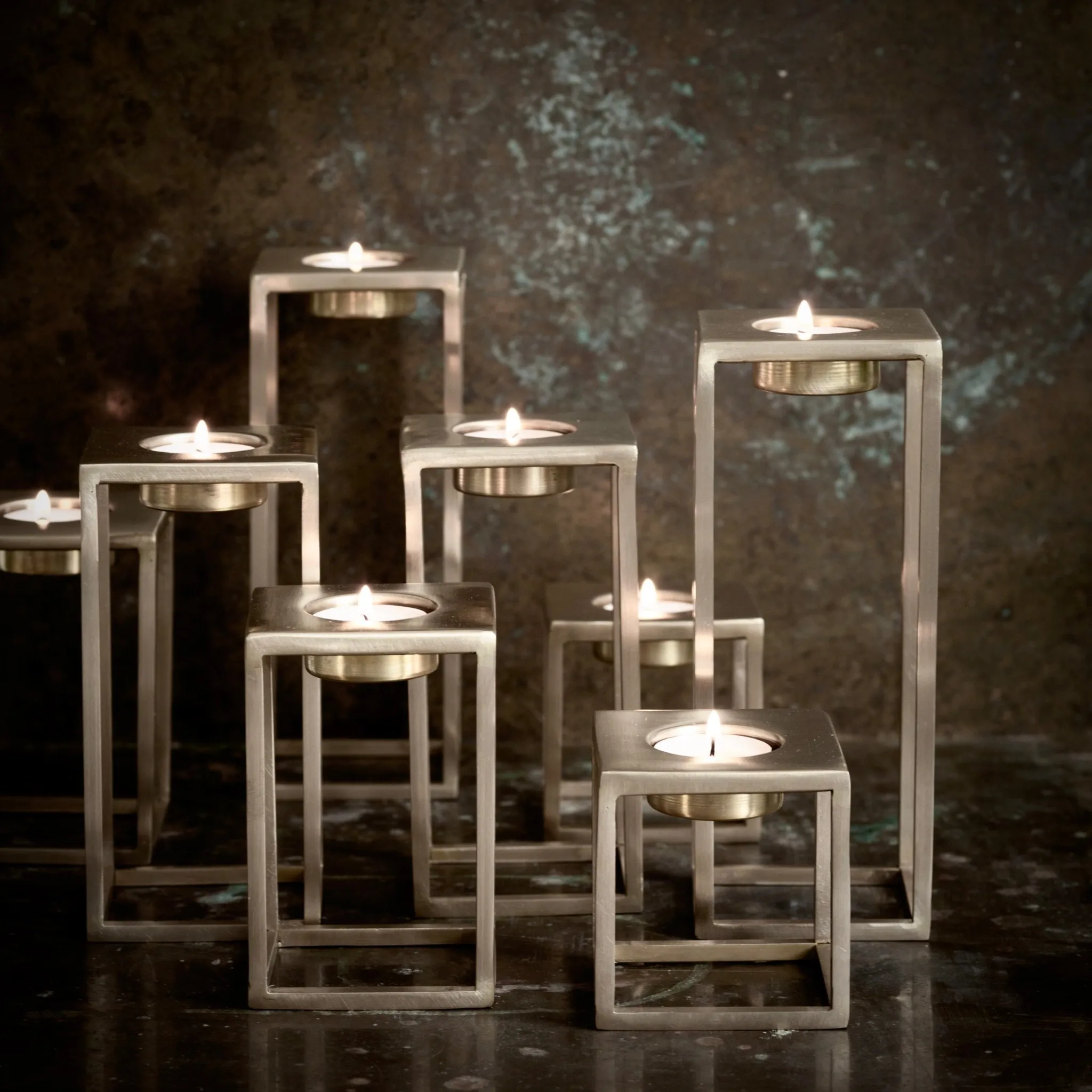 genuine t-light xl, brass