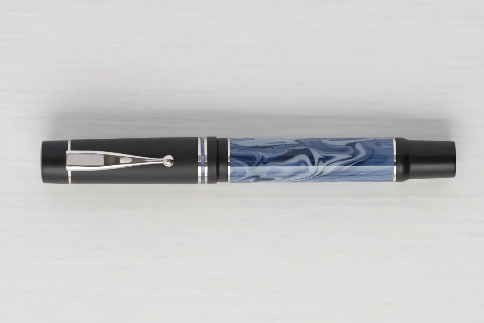 Gioia Alleria Mare Fountain Pen Rhodium Trim