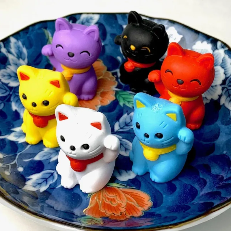 Lucky Cat Puzzle Eraser