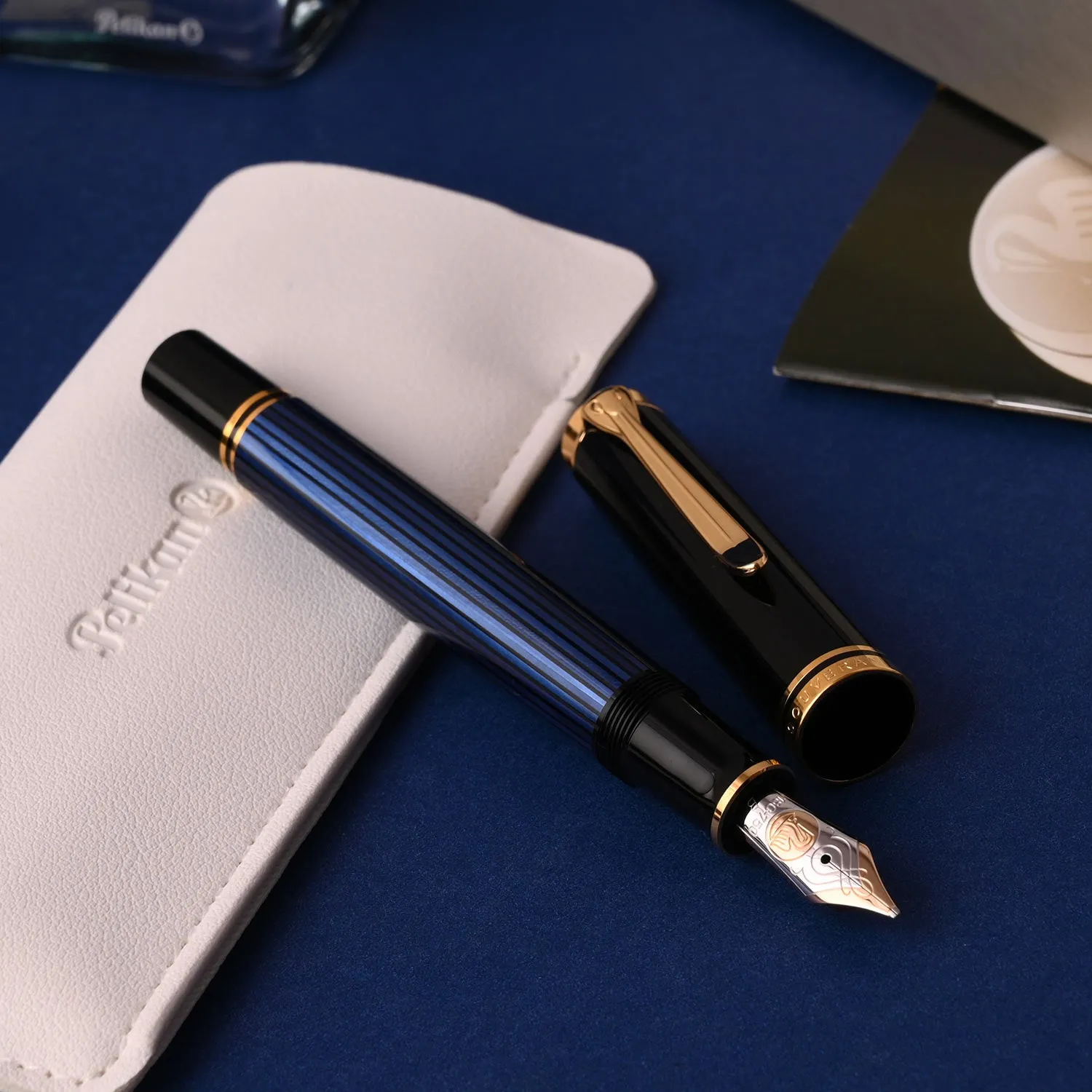 Pelikan M800 Fountain Pen - Black Blue GT