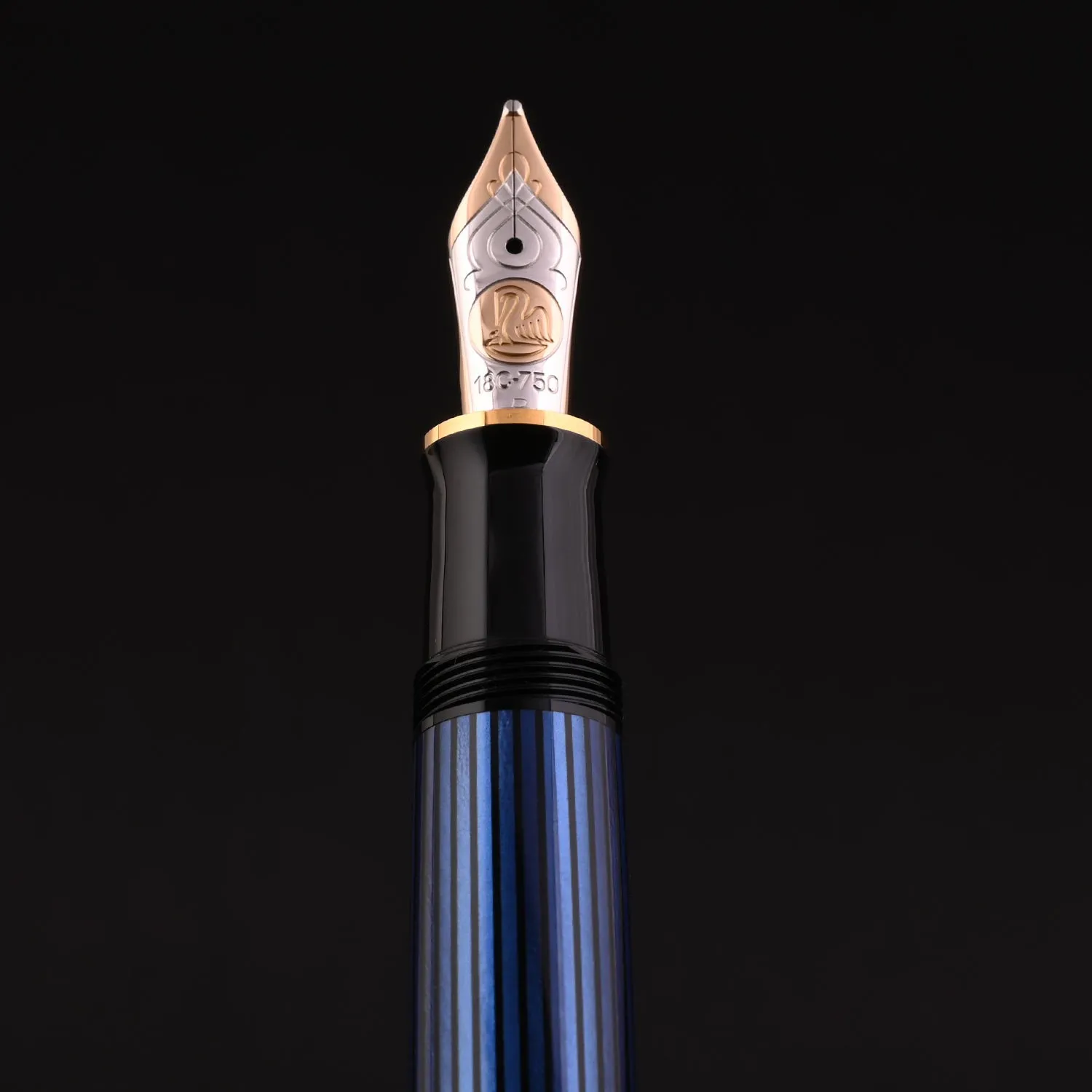 Pelikan M800 Fountain Pen - Black Blue GT