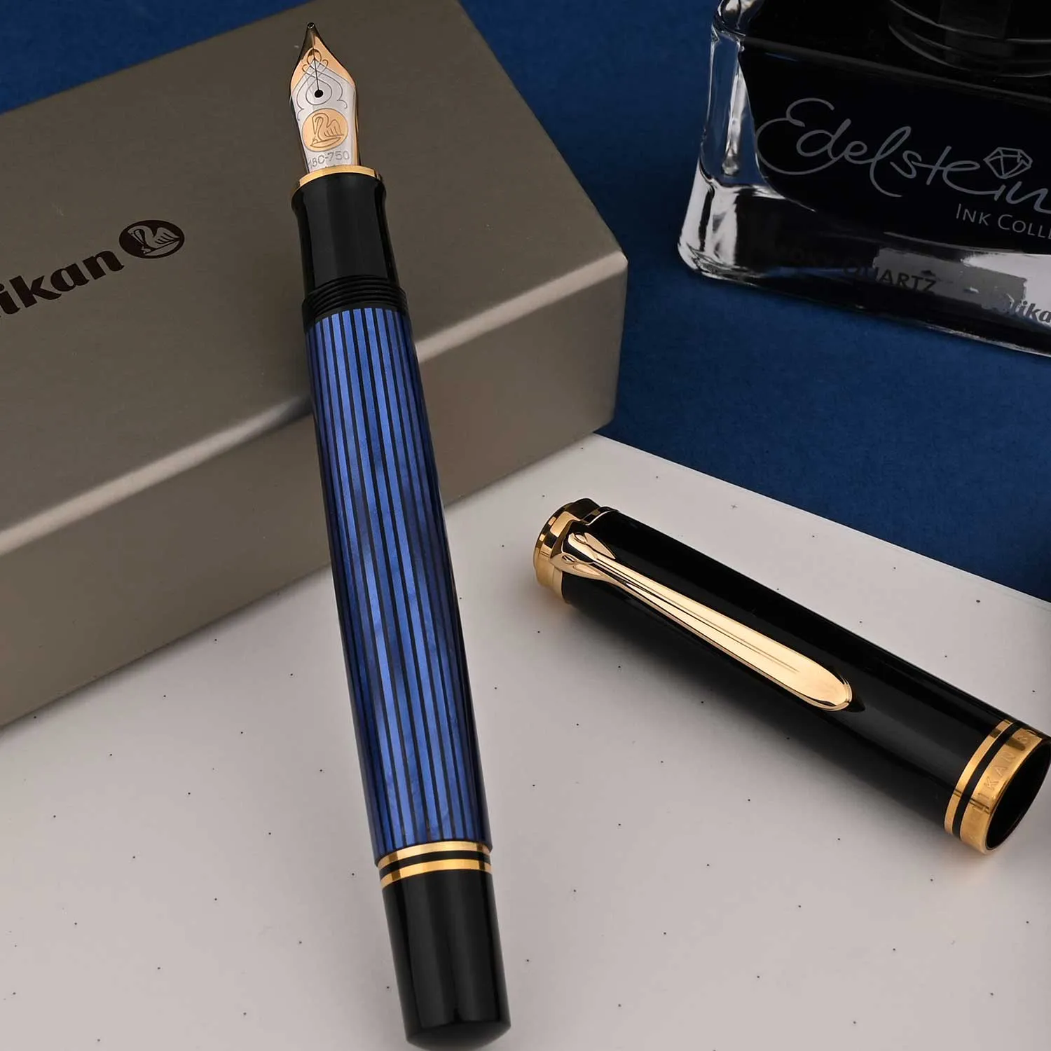 Pelikan M800 Fountain Pen - Black Blue GT