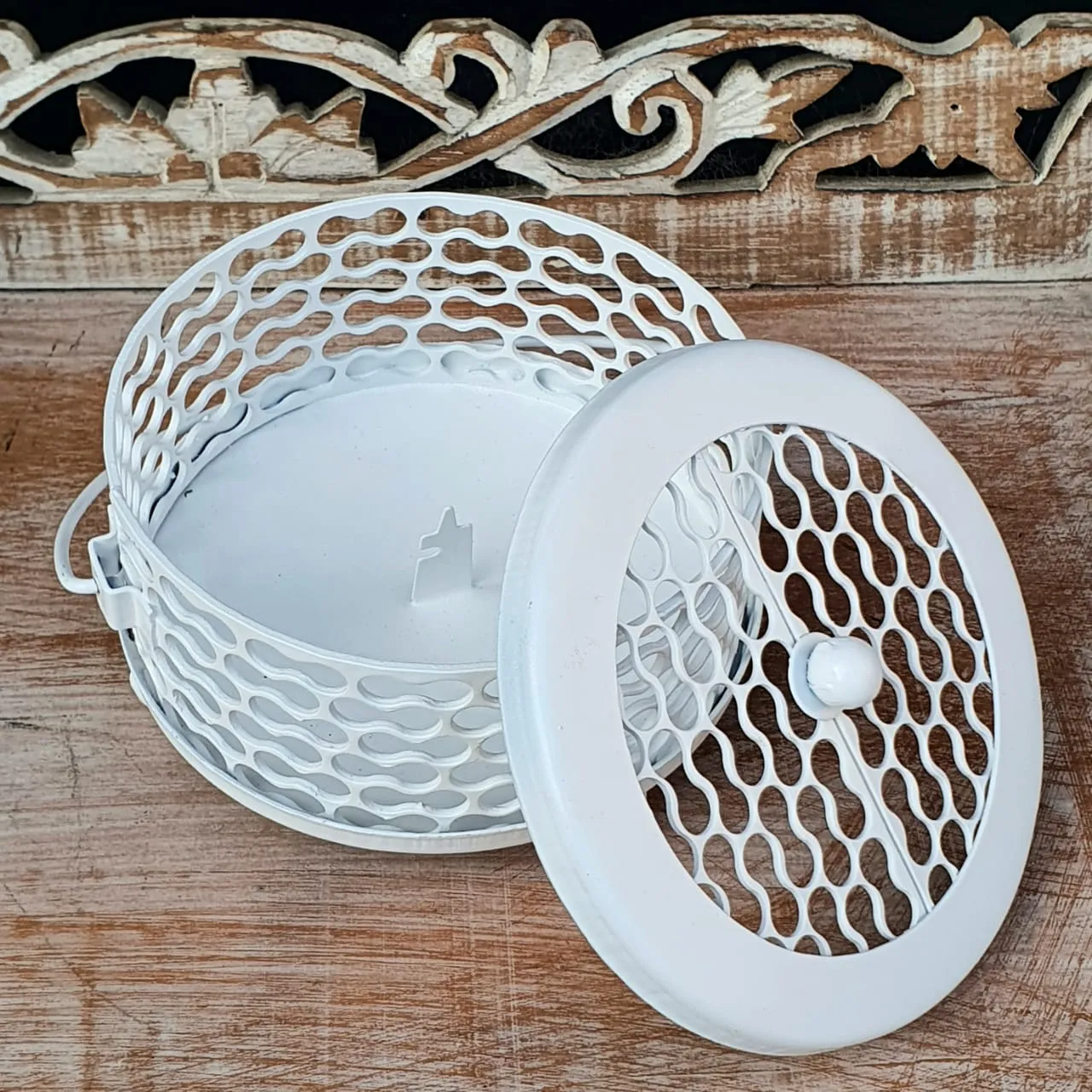 Round Brass Mosquito Coil Holders With Handle
