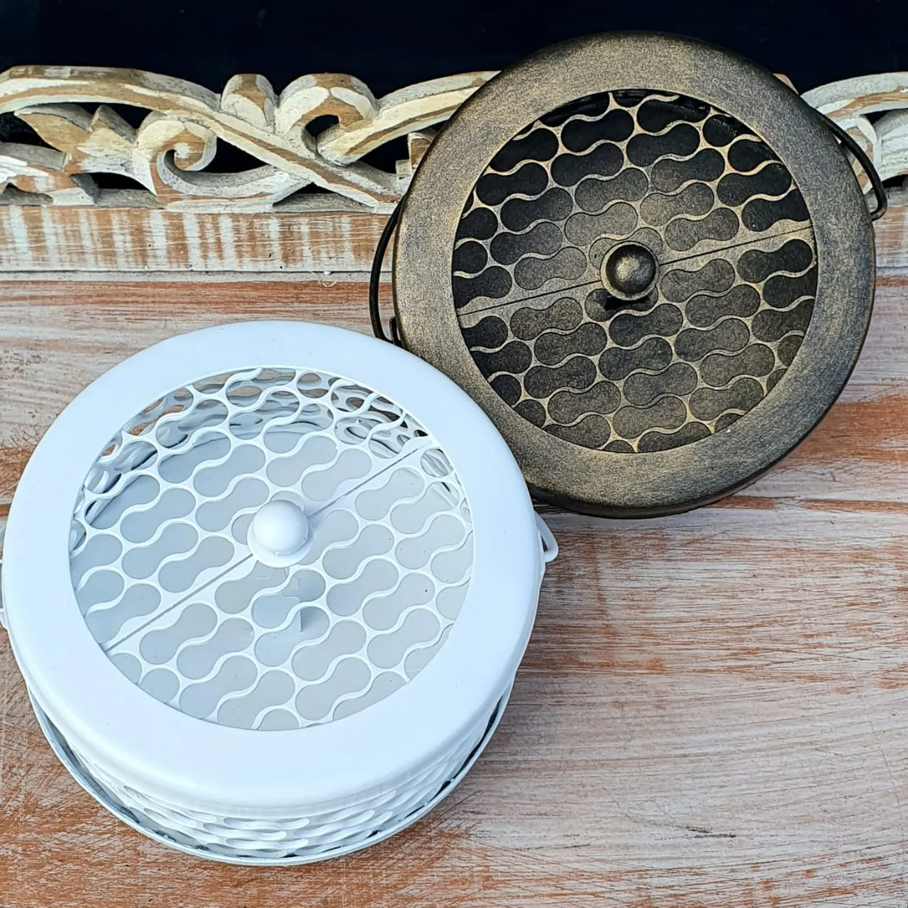 Round Brass Mosquito Coil Holders With Handle