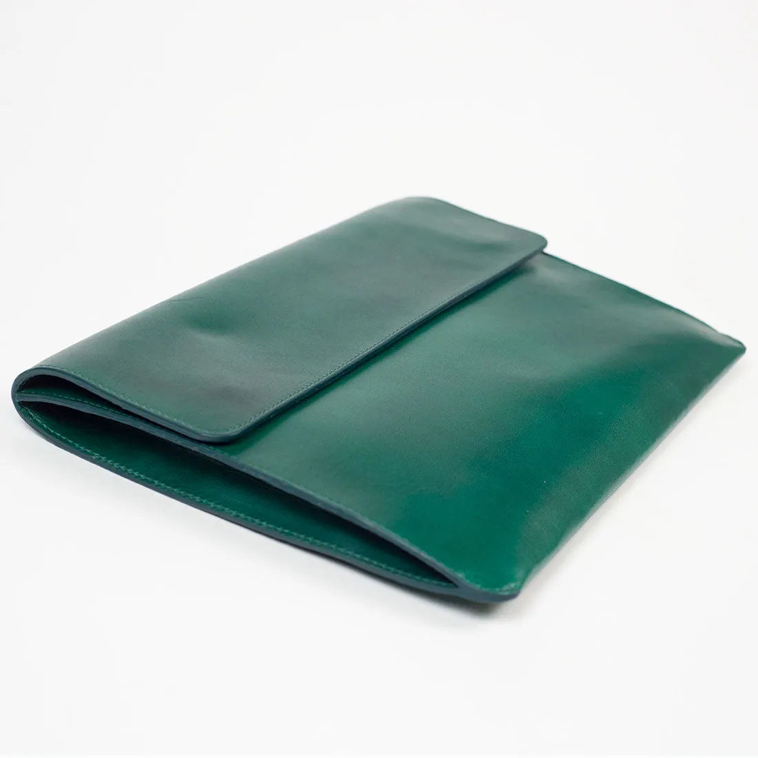 Wholecut portfolio case, Green vegetable-tanned leather