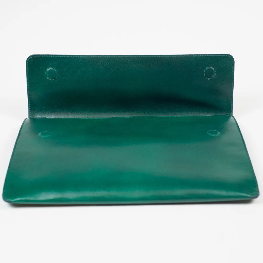 Wholecut portfolio case, Green vegetable-tanned leather